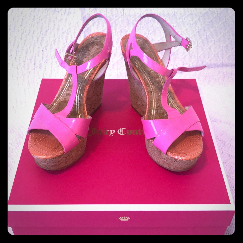 Juicy Couture Dakota Wedge Heels -Pink. Size 6M